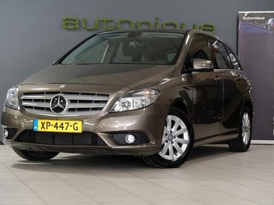 Mercedes B200