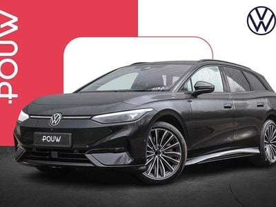 Zwart Nieuw 2025 VW ID.7 Comfortline Stationwagen | € 54.950 (Goede deal)