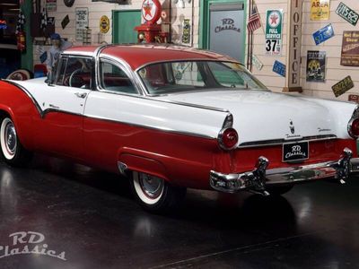 Ford Fairlane