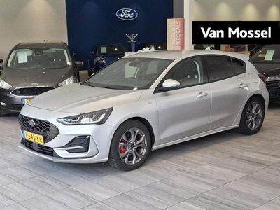 Grijs Occasion 2023 Ford Focus ST-Line Hatchback | € 22.945 (Eerlijke prijs)