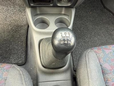 Blauw Gebruikt 1997 Mazda 323 Hatchback | € 2.750