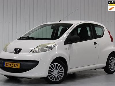 Wit Gebruikt 2007 Peugeot 107 Hatchback | € 1.950 (Eerlijke prijs)