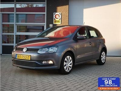 Grijs (metallic) Gebruikt 2016 VW Polo Comfortline Hatchback | € 5.950 (Eerlijke prijs)