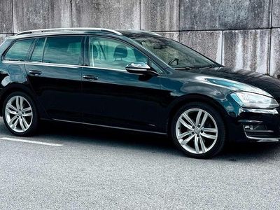Zwart Gebruikt 2014 VW Golf VII Highline Stationwagen | € 12.950 (Eerlijke prijs)