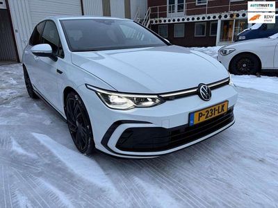 Wit Occasion 2021 VW Golf VIII Business Hatchback | € 23.900 (Goede deal)