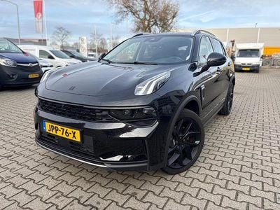 Zwart Gebruikt 2023 Lynk & Co 01 SUV | € 26.495 (Eerlijke prijs)