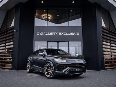 Zwart (mat) Occasion 2023 Lamborghini Urus SUV | € 345.995 (Goede deal)
