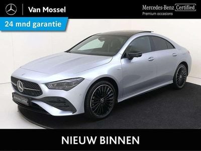 Grijs Gebruikt 2025 Mercedes CLA250e Business Sedan | € 44.945 (Eerlijke prijs)