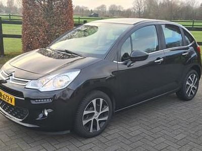 Zwart (metallic) Gebruikt 2016 Citroën C3 Feel Hatchback | € 5.950 (Goede deal)