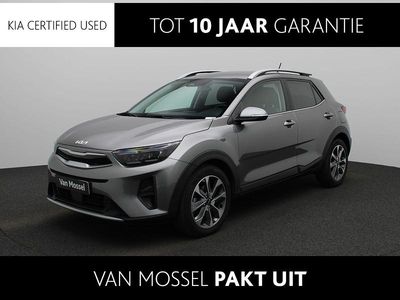 Grijs, metallic lak Gebruikt 2024 Kia Stonic SUV | € 26.400 (Iets duurder)