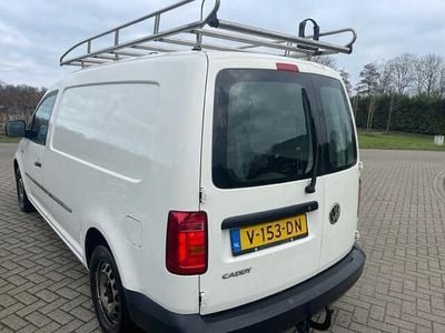 Wit Gebruikt 2017 VW Caddy MPV | € 10.500