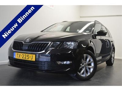 tweedehands Skoda Octavia Combi 1.6 TDI Greentech Ambition Business , CLIMATR , CR CONTR , NAVI , PDC A , MISTL V , LMV16 ,