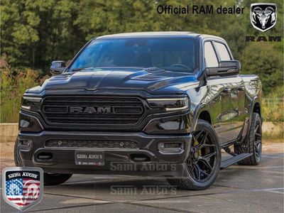 tweedehands Dodge Ram PICKUP 1500 LIMITED NIGHT BLACK | 2024 | LPG | RAMBOX | MWK | VIRTUAL | HUD ADG | SER LUCHTVERING | MEEST VOLLE UITVOERING | 5.7 V8 HEMI 402PK | CREW CAB | DUBBELE CABINE | DC | 5 PERSOONS | GRIJSKENTEKEN BEDRIJFS AUTO | VOORRAAD NUMMER 199221 |