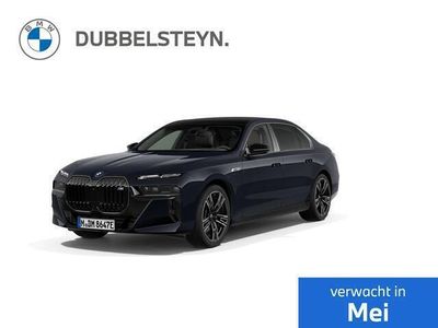tweedehands BMW M760e 7-SERIExDrive | M-Sport Pro | 21'' | Panorama. | Elek. portier. | Stoelvent. + Massage voor/achter | | Kristalkoplampen | Driv. + Park Prof. | Theatre Screen | Warmte Comf. voor/achter