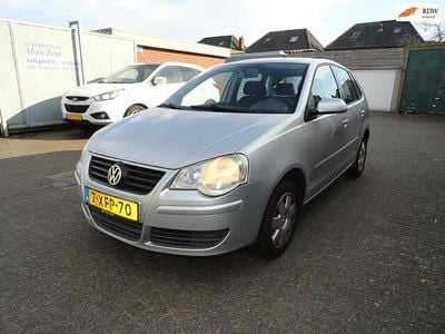 Grijs Gebruikt 2006 VW Polo Trendline Hatchback | € 1.450 (Eerlijke prijs)