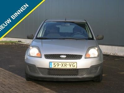 Grijs Gebruikt 2007 Ford Fiesta Cool & Sound Edition Hatchback | € 1.799 (Eerlijke prijs)