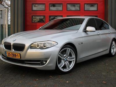 tweedehands BMW 528 5-SERIE i Upgrade Edition Xenon verlichting, Zwart leder interieur, Navigatie Professional, M wielen