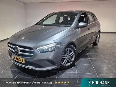 Grijs Gebruikt 2019 Mercedes B180 Business MPV | € 20.695 (Goede deal)