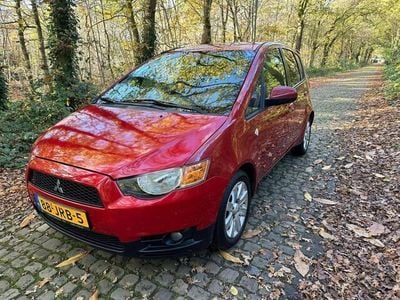 Rood Gebruikt 2009 Mitsubishi Colt Edition Hatchback | € 2.450 (Iets duurder)
