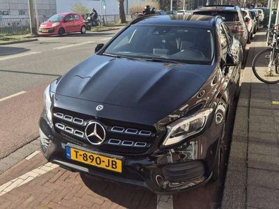 Mercedes GLA250