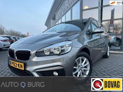 Grijs Occasion 2016 BMW 218 Gran Tourer Executive MPV | € 11.950 (Eerlijke prijs)