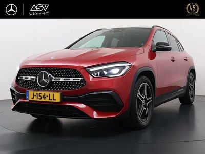 Rood Gebruikt 2020 Mercedes GLA200 Business SUV | € 37.880 (Duur)
