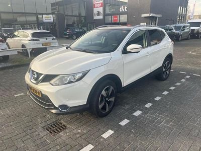 Wit Occasion 2017 Nissan Qashqai 360º SUV | € 15.945 (Eerlijke prijs)