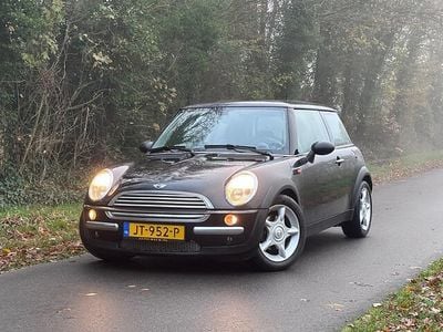 Zwart Gebruikt 2004 Mini Cooper Hatchback | € 2.450 (Goede deal)