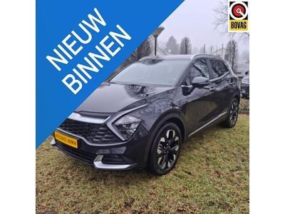 Zwart Occasion 2022 Kia Sportage SUV | € 32.450 (Goede deal)