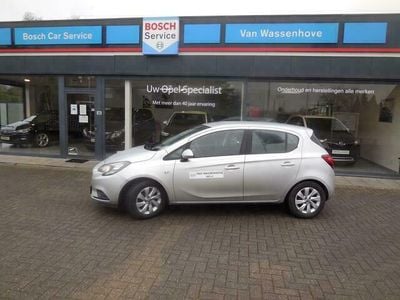 Zilver Occasion 2017 Opel Corsa Enjoy Sedan | € 12.968