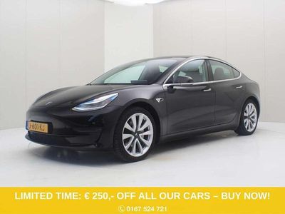 Zwart Occasion 2020 Tesla Model 3 Long Range AWD Sedan | € 21.900 (Goede deal)