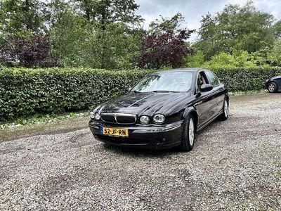 Jaguar X-type