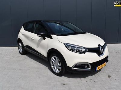 Wit Gebruikt 2014 Renault Captur Dynamique SUV | € 11.750 (Eerlijke prijs)