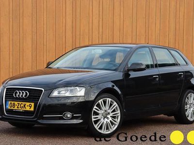 Zwart (metallic) Occasion 2012 Audi A3 Sportback Attraction Hatchback | € 7.940 (Eerlijke prijs)