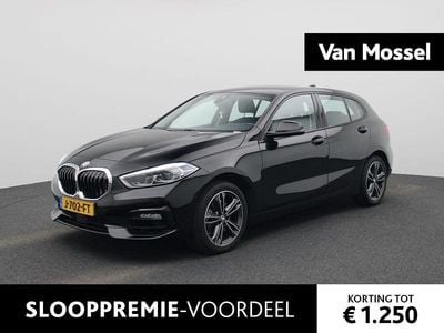 Zwart Gebruikt 2020 BMW 118 Executive Hatchback | € 19.400 (Goede deal)