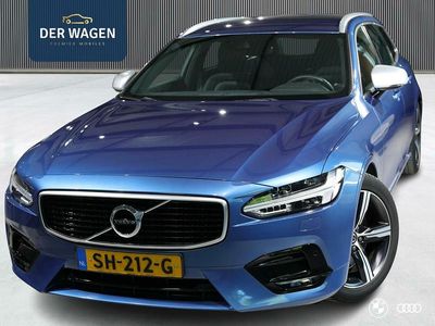 Blauw Gebruikt 2018 Volvo V90 R-Design Stationwagen | € 23.900 (Eerlijke prijs)