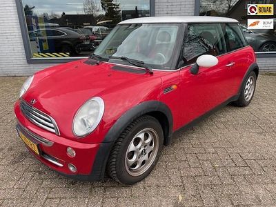 Rood Gebruikt 2004 Mini Cooper Hatchback | € 3.750 (Duur)