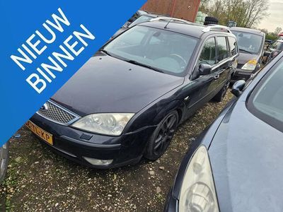 tweedehands Ford Mondeo Wagon 2.2 TDCi Ghia Executive ZO MEE!!! GEEN GARANTIE!! Gia uitvoering!!