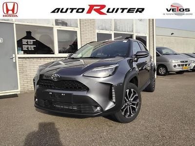 Grijs Nieuw 2025 Toyota Yaris Cross Style SUV | € 35.900 (Eerlijke prijs)
