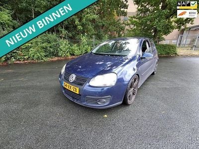 VW Golf V