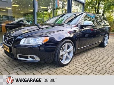 Zwart Occasion 2010 Volvo V70 R-Design Stationwagen | € 28.490