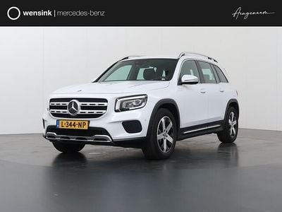 Mercedes GLB200