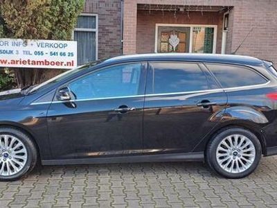 tweedehands Ford Focus Wagon 1.6 Airco-cr control-Navi-150pk-Driem nieuw