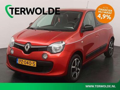 Occasion Renault Twingo LIMITED 71 PK (52 kW) 2017 Rood Hatchback