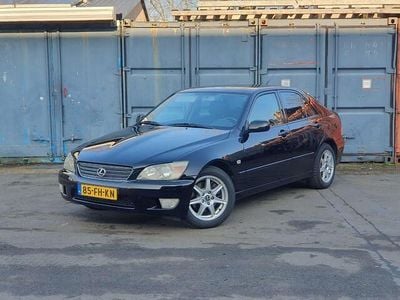 Occasion Lexus IS200 Sport Line 155 PK (114 kW) 2000 Zwart Sedan