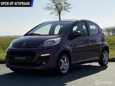Occasion Peugeot 107 Envy 68 PK (50 kW) 2014 Paars Hatchback