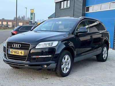 Zwart Gebruikt 2006 Audi Q7 SUV | € 5.250