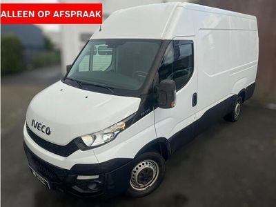 tweedehands Iveco Daily 35S15V 2.3 352 H2 TREKHAAK / CAMERA / TELEFOONVOORBEREIDING / ECC MET AIRCO