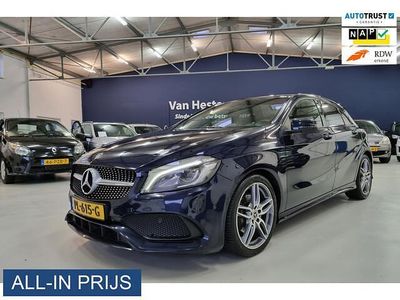 Blauw Gebruikt 2017 Mercedes A180 Business Hatchback | € 14.995 (Eerlijke prijs)