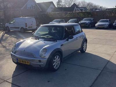 Occasion Mini Cooper Salt 90 PK (66 kW) 2002 Grijs Hatchback